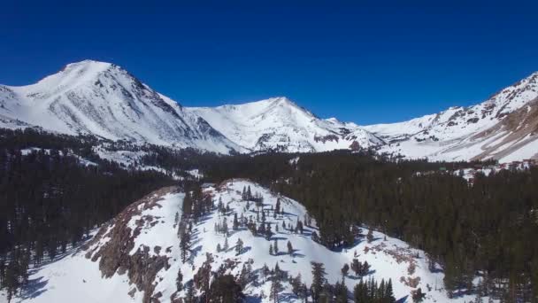 Aerial Remote Abandoned Cabin Mountaintop High Sierra Nevada Mountains Winter — Stock Video