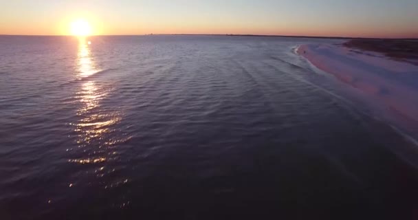 Una Hermosa Bala Aérea Sobre Las Playas Arena Blanca Atardecer — Vídeos de Stock