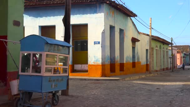 Uma Bela Foto Dos Edifícios Ruas Paralelepípedos Trinidad Cuba — Vídeo de Stock