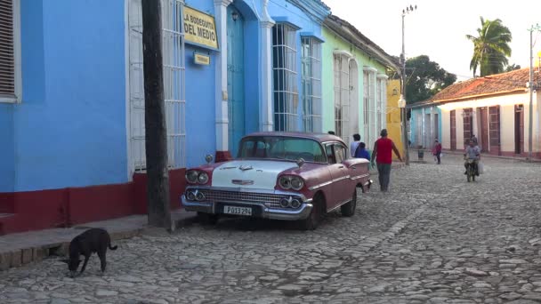 Trinidad Küba Daki Eski Klasik Arabalı Binaların Kaldırım Taşı Sokakların — Stok video