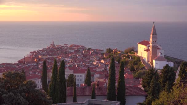 Atractiva Ciudad Piran Eslovenia Mar Adriático Atardecer — Vídeos de Stock
