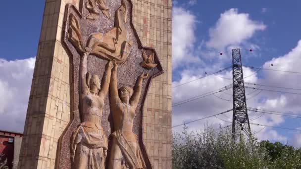 Des Statues Ancienne Ère Soviétique Rouillent Dans Memento Park Près — Video