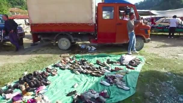 Moving Pov Shot Large Outdoor Gypsy Flea Market Alps Albania — Stock Video