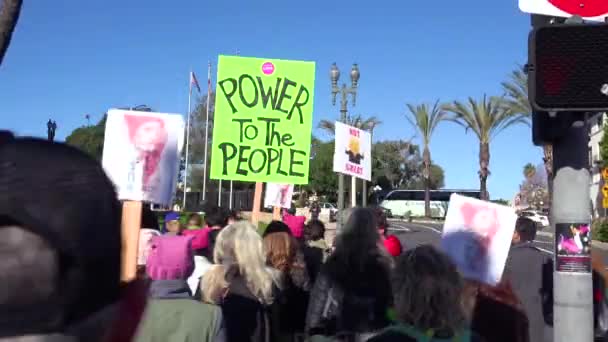 Una Gran Protesta Contra Presidencia Donald Trump Centro Los Ángeles — Vídeo de stock