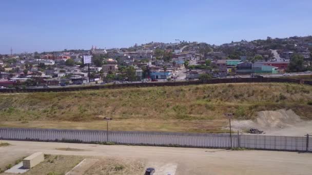 Воздушное Пространство Над Забором Пограничной Стены Отделяющей Сша Мексики Сан — стоковое видео