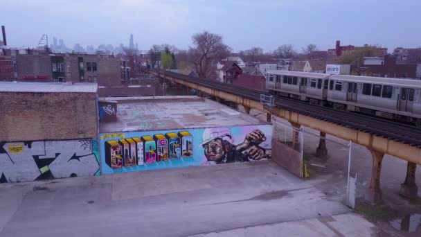 Une Antenne Dessus Panneau Centre Ville Chicago Peint Sur Mur — Video