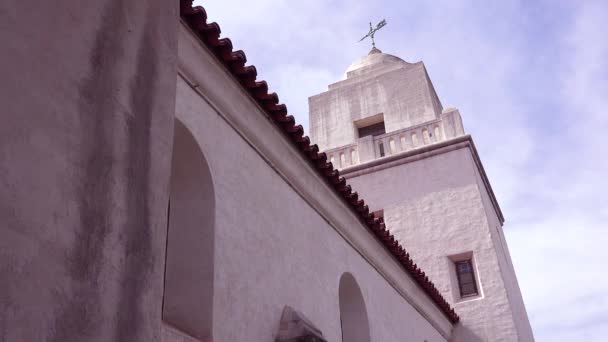 Einspielung Der Spanischen Mission Von San Diego Flachem Winkel — Stockvideo