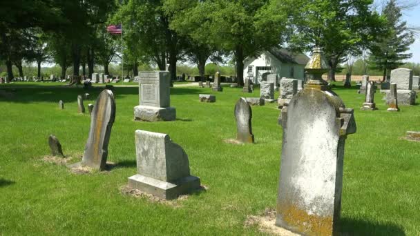 Cementerio Tradicional Americano Una Zona Rural — Vídeos de Stock