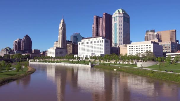 Een Mooie Oprichting Shot Van Columbus Ohio — Stockvideo