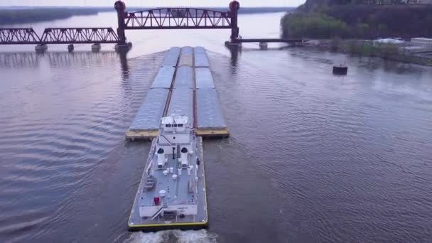 Beautiful Aerial Barge Traveling Mississippi River Large Steel Drawbridge — Stock Video