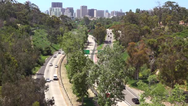 Traffic Moves California Freeway San Diego — Stock Video