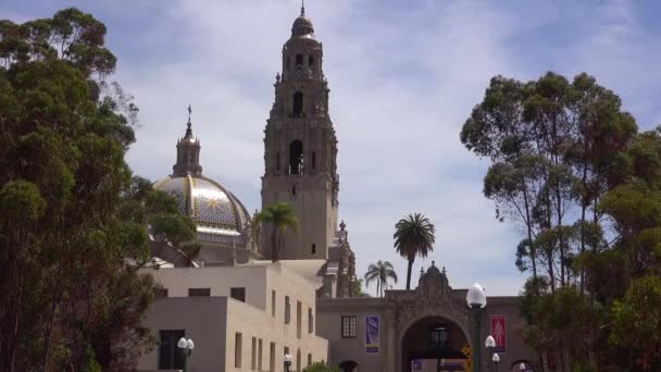 Uma Rua San Diego Com Antiga Arquitetura Espanhola — Vídeo de Stock