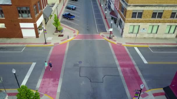 Een Mooie Antenne Boven Een Main Street Kleine Stad Usa — Stockvideo