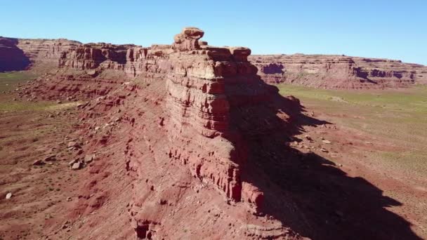 Antenne Die Ausläufer Und Felsformationen Des Monument Valley Utah — Stockvideo