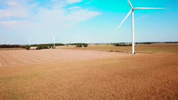 Aumento Aviación Una Turbina Eólica Que Produce Electricidad Alternativa Campo — Vídeo de stock