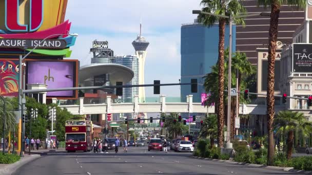 Establecimiento Plano Franja Las Vegas Durante Día — Vídeo de stock