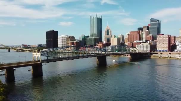 匹兹堡上空美丽的空中 宾夕法尼亚市中心的天际线 — 图库视频影像