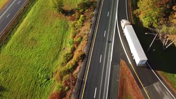 Aerial Semi Truck Traveling Highway Road Fog Fall — Stock video