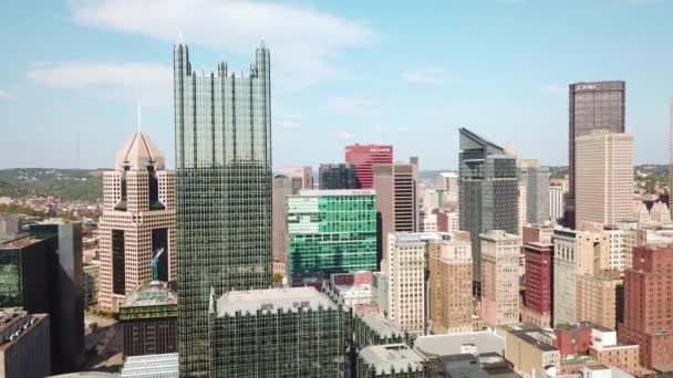 Schöne Antenne Über Pittsburgh Pennsylvania Downtown Skyline — Stockvideo