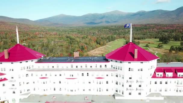 Een Antenne Boven Het Imposante Luxe Hotel Berghut Washington New — Stockvideo