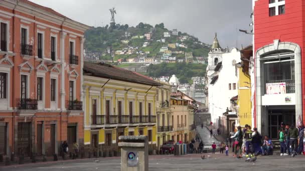 Establecimiento Tiros Calles Ocupadas Quito Ecuador — Vídeo de stock