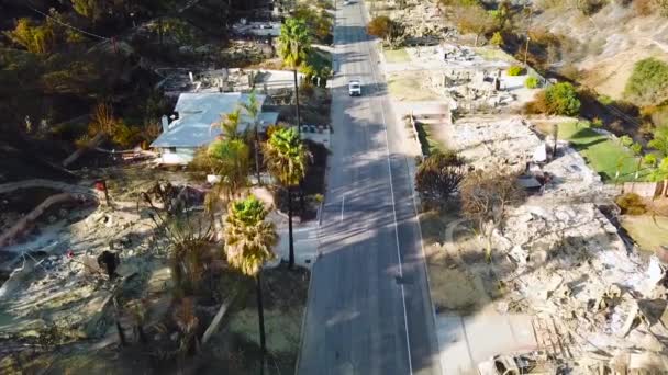 Aerea Tutta Strada Case Collinari Distrutte Incendio Ventura California Seguito — Video Stock