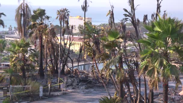 Los Restos Destruidos Vasto Complejo Apartamentos Con Vistas Ciudad Ventura — Vídeos de Stock