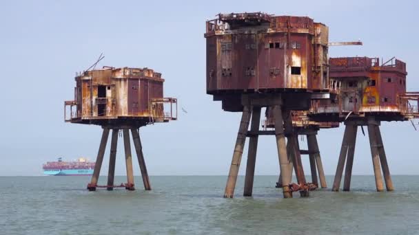 Maunsell Forts Old World War Two Structures Stand Rusting Stilts — Stock Video