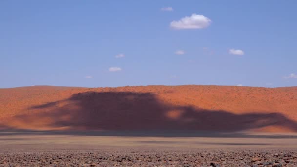 Time Lapse Clouds Moving Barren Grasslands Sand Dunes Namibia — Stock Video