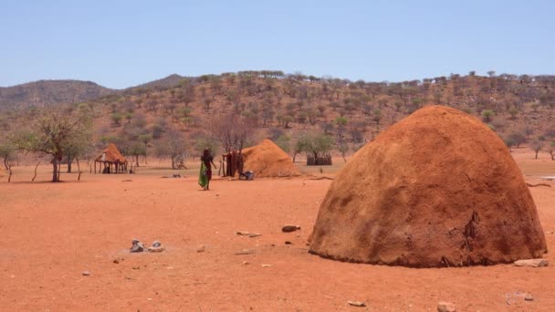 Pequeño Pueblo Rural Pobre Himba Africano Frontera Namibia Angola Con — Vídeos de Stock