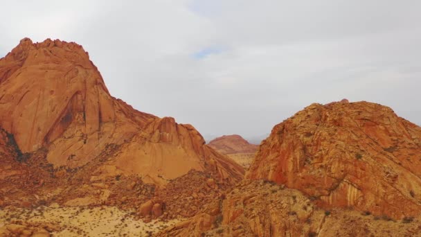 Воздух Над Пустыней Намиб Массивные Скальные Образования Шпицкоппе Намибия — стоковое видео