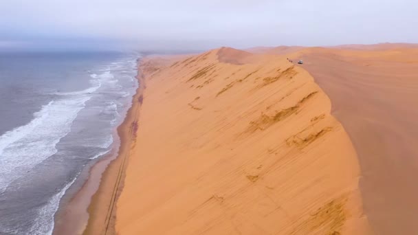 Úžasná Letecká Střela Nad Rozlehlými Písečnými Dunami Namibské Pouště Podél — Stock video