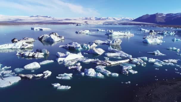 Hermosa Aeronave Sobre Icebergs Ártico Jokulsarlon Laguna Glaciar Islandia — Vídeos de Stock