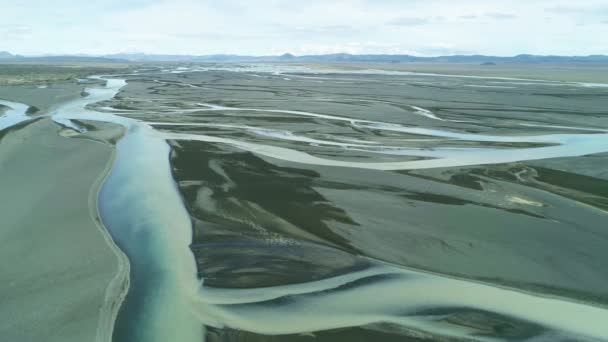 Antena Del Patrón Desembocadura Flujo Río Glaciar Una Remota Región — Vídeos de Stock