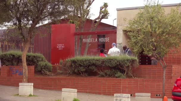 Δημιουργία Στιγμιότυπου Του Mandela House Στην Κωμόπολη Soweto Νότια Αφρική — Αρχείο Βίντεο