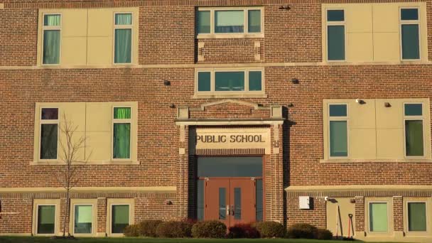 Riverside Iowa Genel Görünümlü Eski Bir Devlet Okulu Binası — Stok video