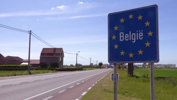 Silniční Značka Vítá Návštěvníky Belgie Belgiee Evropská Unie — Stock video