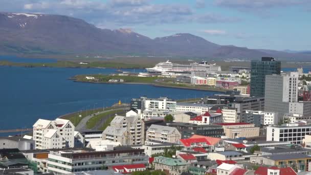 Alto Ángulo Estableciendo Tiro Sobre Centro Reykjavik Islandia Barrios — Vídeos de Stock