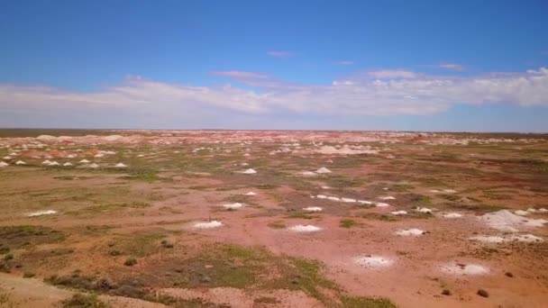 Drone Aérien Mines Opale Résidus Miniers Dans Arrière Pays Désertique — Video