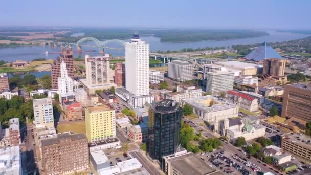 Good Aerial Downtown Memphis Tennessee High Rises Skyscrapers Businesses Skyline — Stock Video