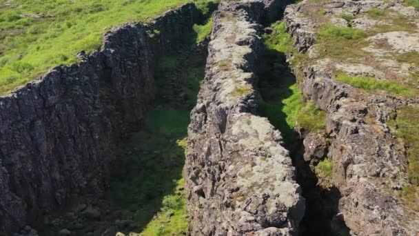 Όμορφη Εναέρια Πάνω Από Μέσο Atlantic Ridge Στο Thingvellir Της — Αρχείο Βίντεο
