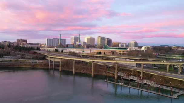 Very Good Dusk Aerial Willamette River Portland Convention Center Towers — Stock Video