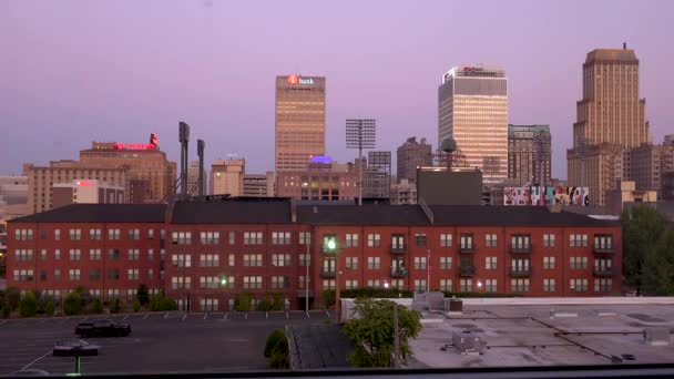 Dusk Evening Shot Establishing Skyline Downtown Memphis Tennessee — Stock Video
