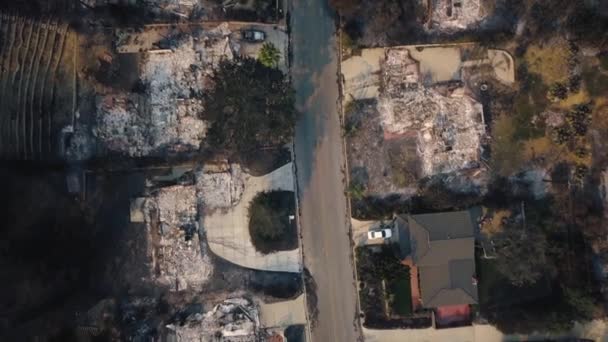 Vzduch Nad Horskými Domy Zničený Požárem Ventuře Kalifornii Požáru Thomase — Stock video