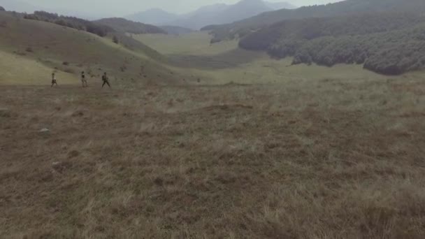 Bosnia Circa 2018 Drone Antenna Felett Lukomir Village Felföld Hegyek — Stock videók