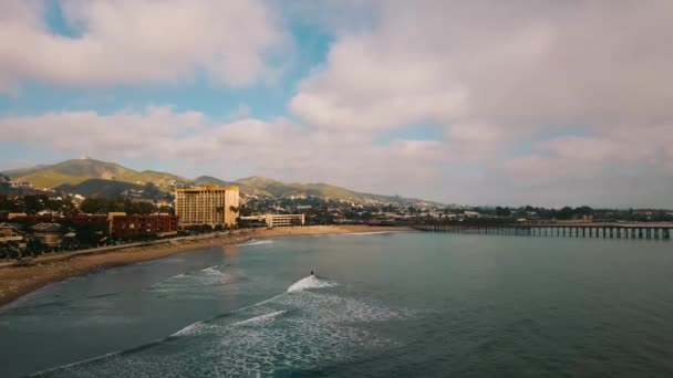 Aerial Surfer Point Ventura California Sunset Light — стоковое видео