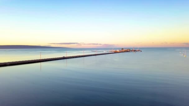 Aérea Sobre Muelle Kaunakakai Molokai Hawai — Vídeos de Stock