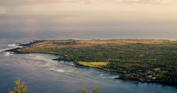 Una Vista Alto Angolo Guardando Verso Basso Molokai Lontano Sopra — Video Stock