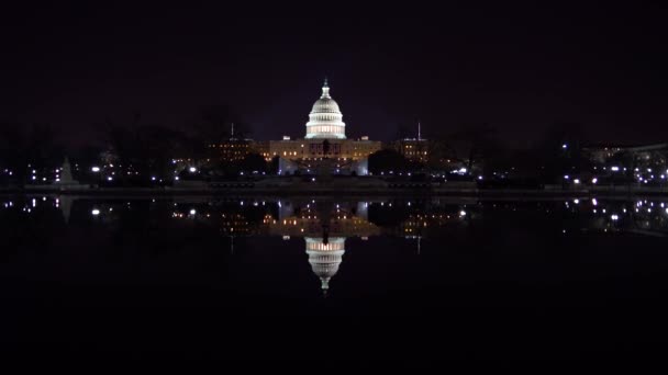 华盛顿首都圆顶的夜间拍摄 — 图库视频影像