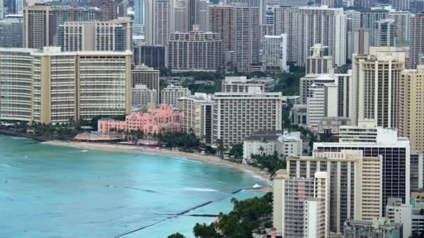 Waikiki Sahili Honolulu Hawaii Deki Oteller — Stok video